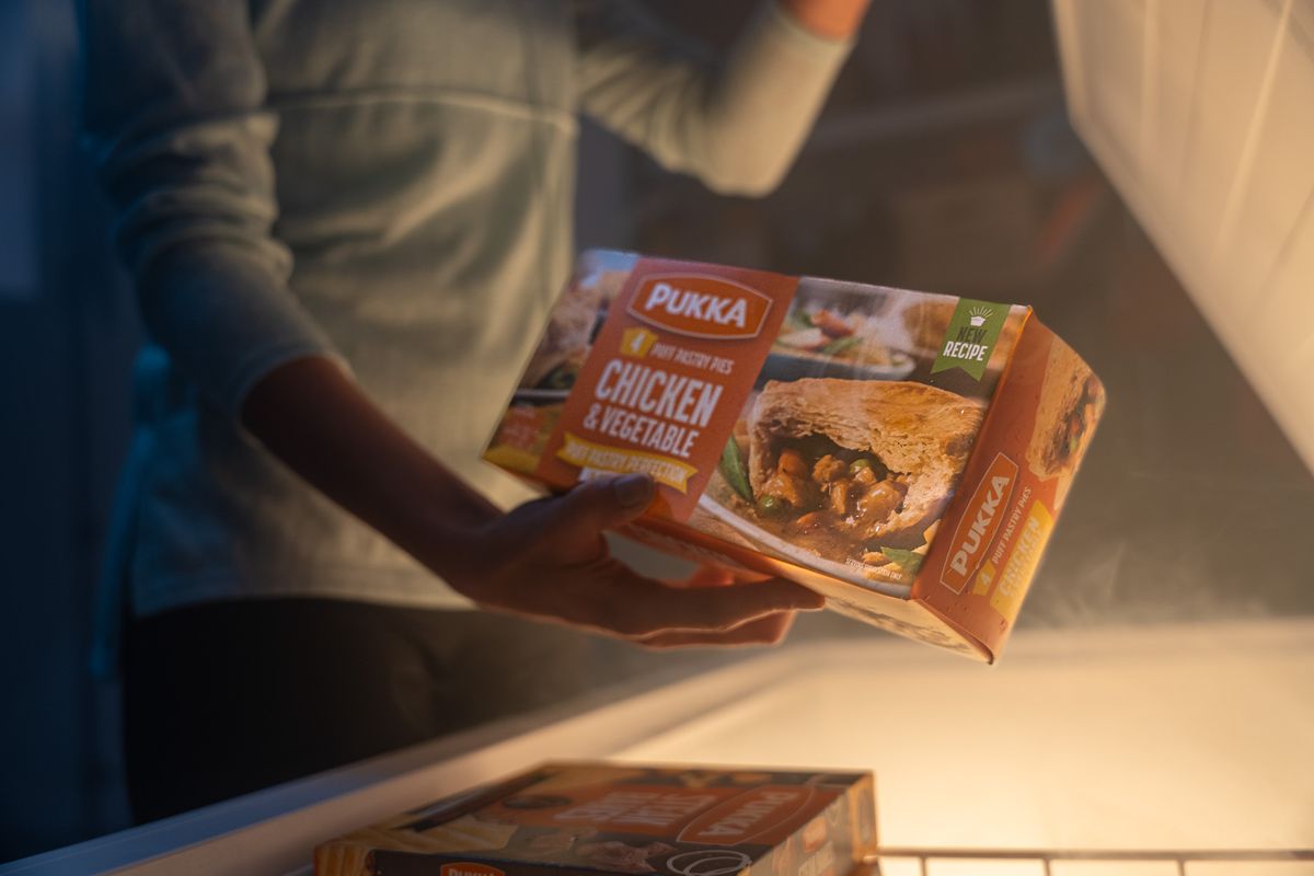 Pukka chicken pie product shot, microwave pack